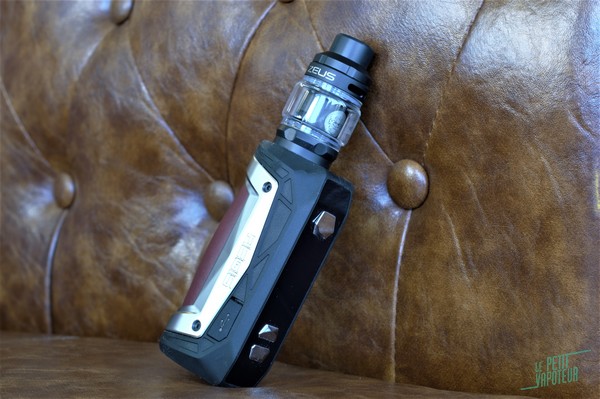 zoom-kit-aegis-max-blog-le-petit-vapoteur